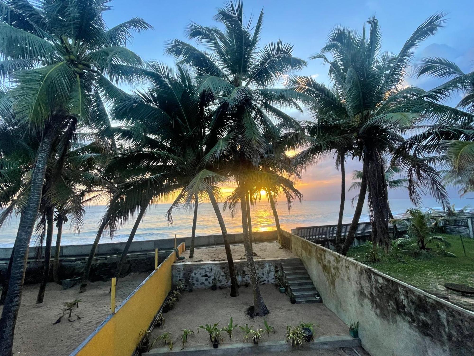Blue Maalu Resort Ambalangoda  Ngoại thất bức ảnh