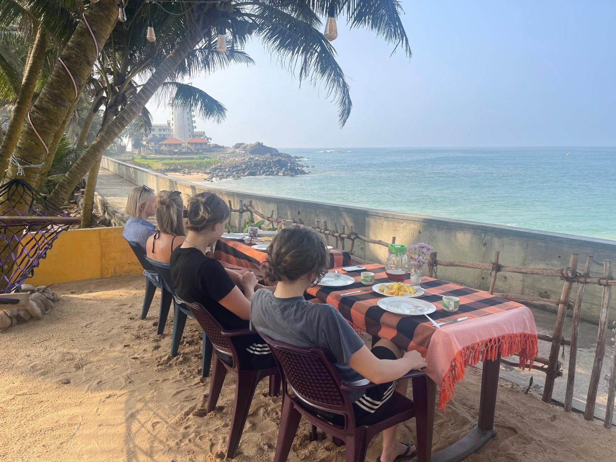 Blue Maalu Resort Ambalangoda  Ngoại thất bức ảnh