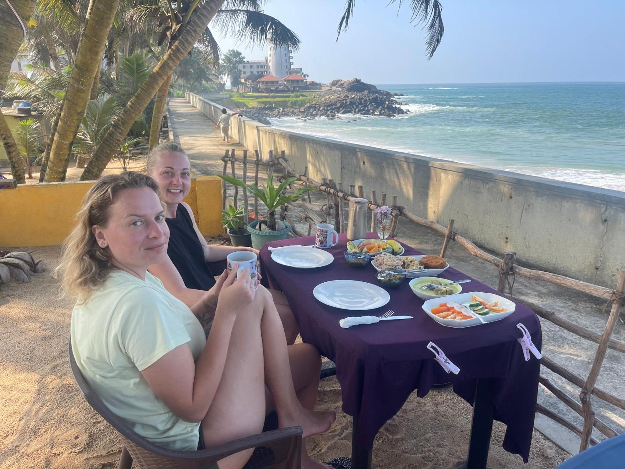 Blue Maalu Resort Ambalangoda  Ngoại thất bức ảnh