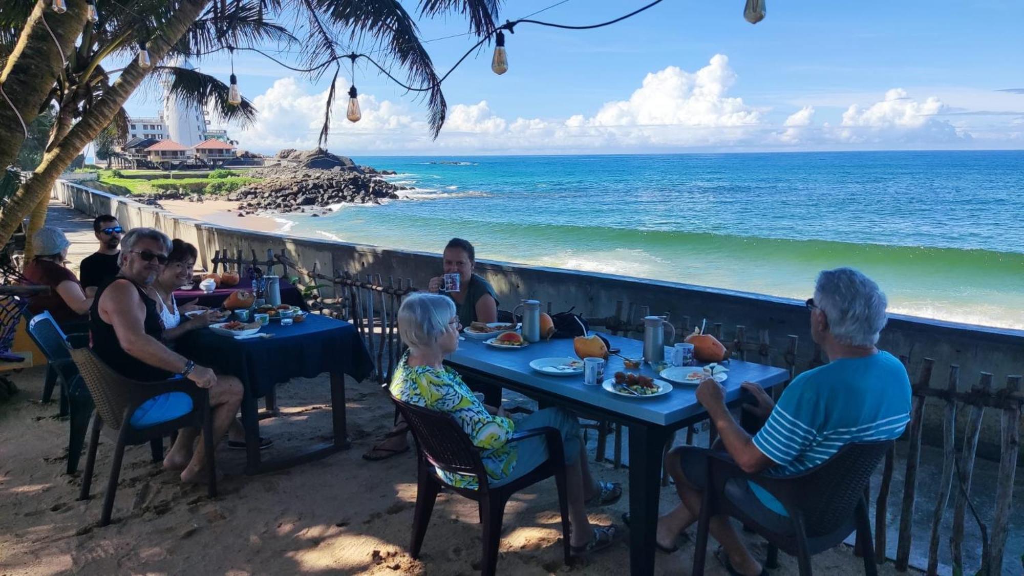 Blue Maalu Resort Ambalangoda  Ngoại thất bức ảnh