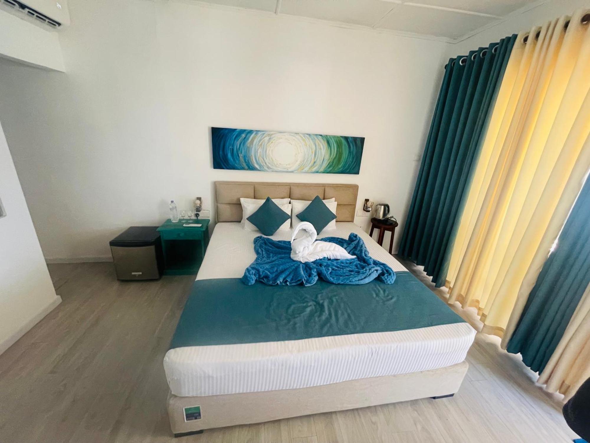 Blue Maalu Resort Ambalangoda  Ngoại thất bức ảnh